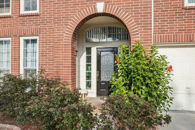 Photo - 11306 Avon Pl