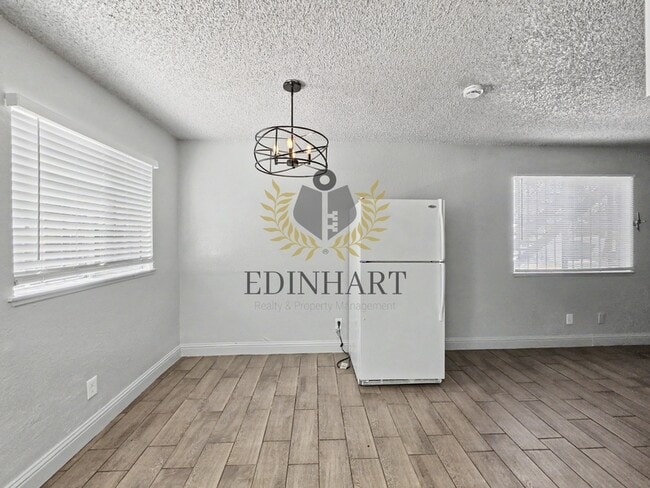 Photo - 3948 E Woodward Ave
