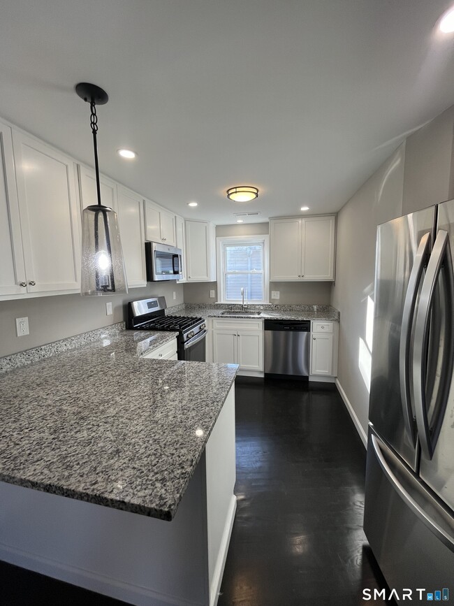 Photo - 395 Blake St Unit 2nd Floor