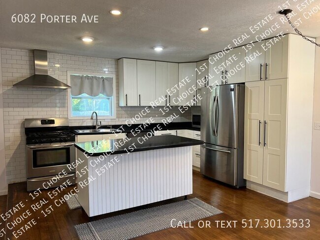 Photo - 3-BDR 2-BTH House w/ Office, Den, Fenced Y...