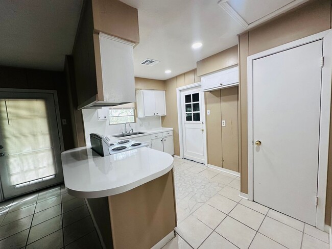 Photo - 3 Bedroom House on the Southside For Rent | Corpus Christi