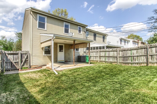 Photo - 1007 Northfield Dr