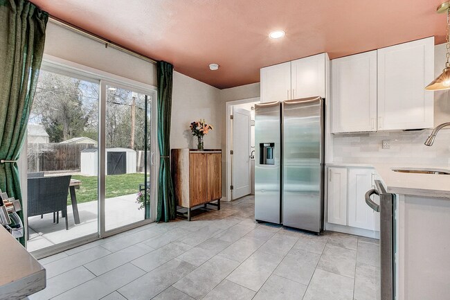 Photo - 3483 S Glencoe St