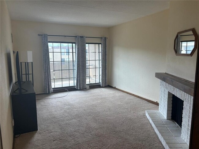 Photo - 6730 Vernon Ave S Unit 407