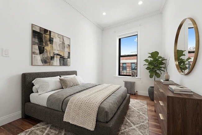 Photo - 102 Christopher St Unit 4A