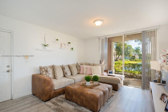 Building Photo - 12160 St.Andrews Pl Unit 108