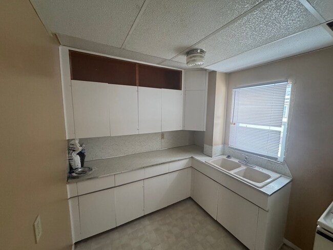 Photo - 2401 Lowell Ave Unidad 2401 Lowell Ave- 1