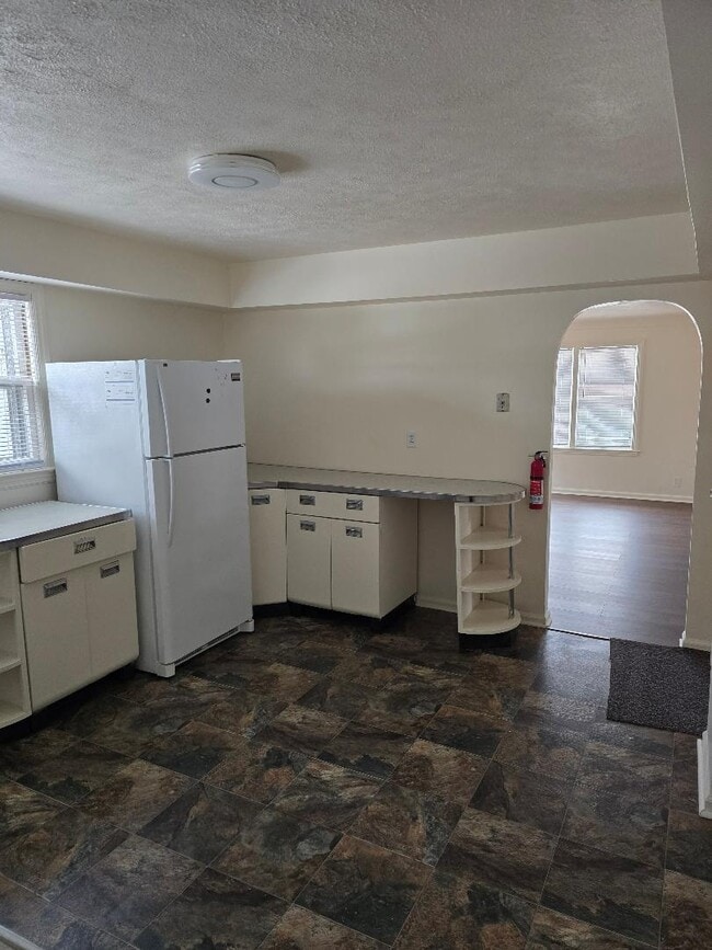 Cocina - 834 Lane Blvd Unidad 834 Lane Blvd. #2