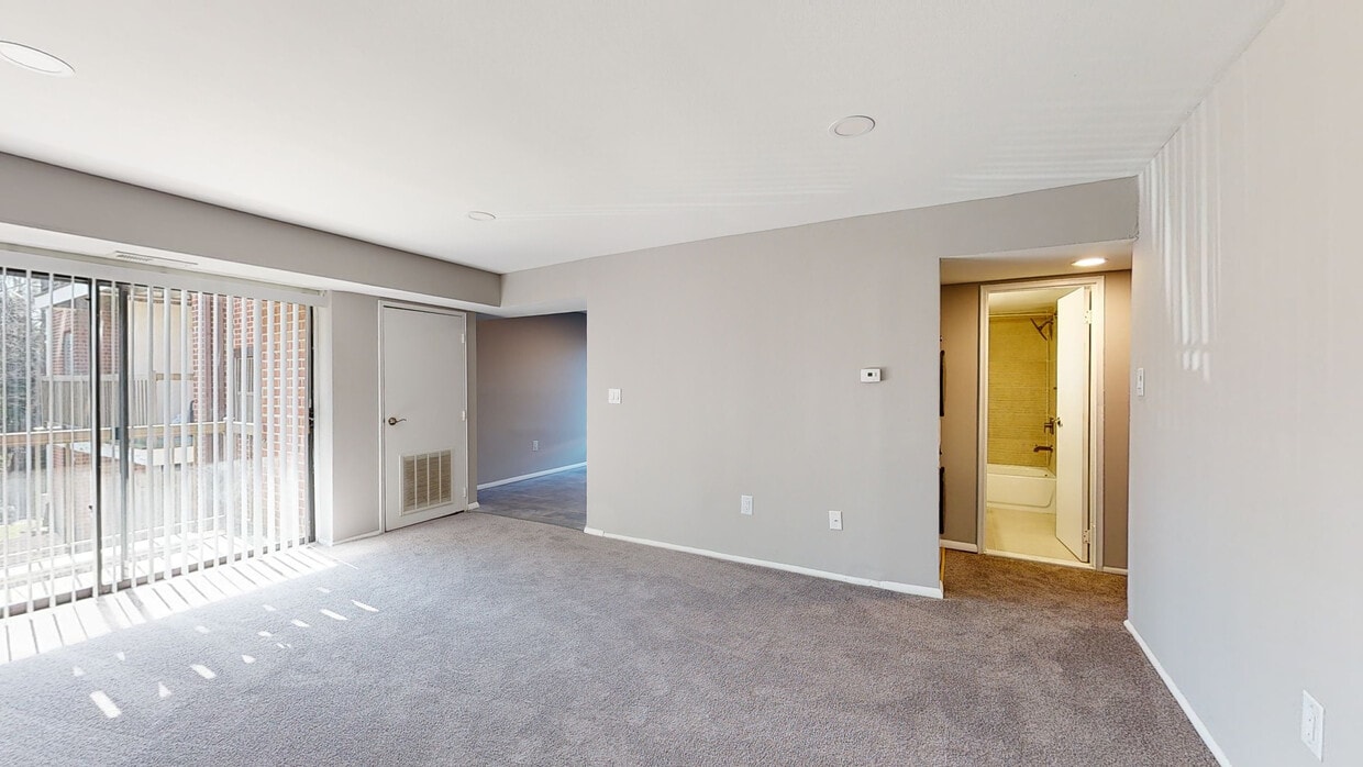 Photo - Tacony Crossing Apartments