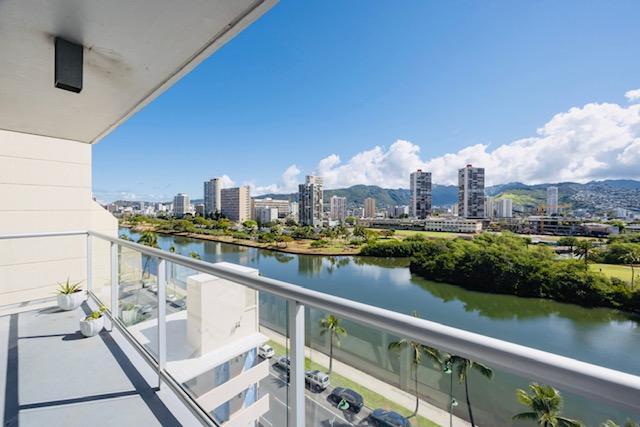 Building Photo - 2233 Ala Wai Blvd Unit 10C