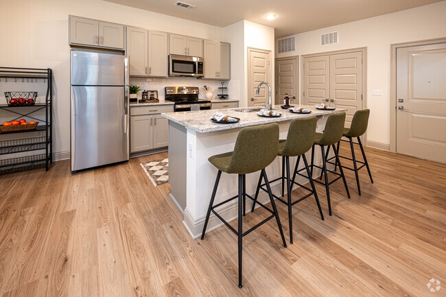The Hickory: 1BR, 1BA -Kitchen