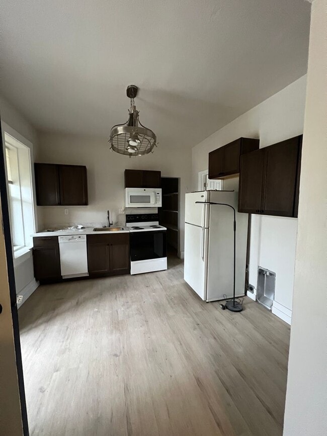 Photo - W Main St Unit 211 W Main St