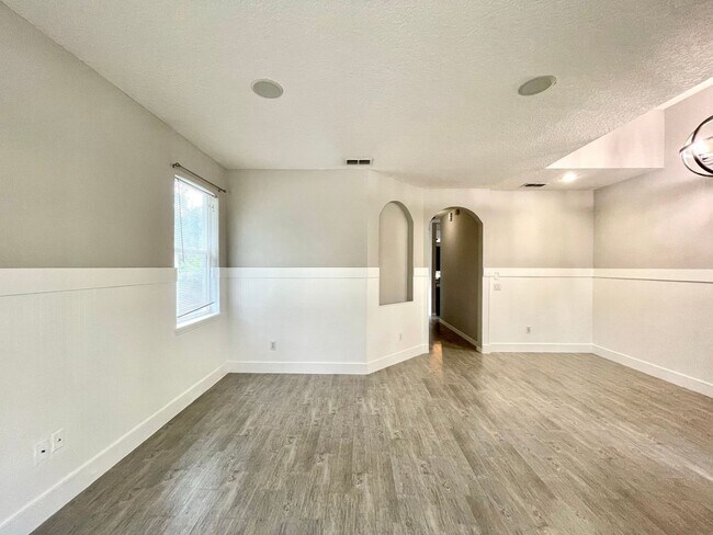 Photo - Gorgeous 3/2 Pool Home in Apopka's Parkside at Errol Estate!