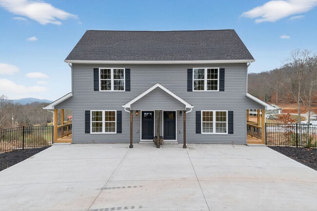 Photo - 357 Beechwood Ln