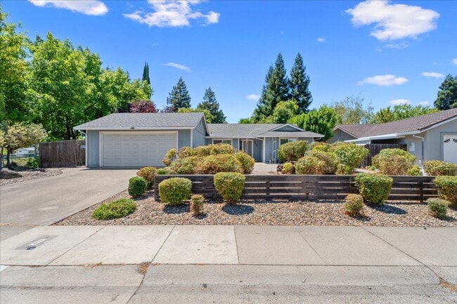 Building Photo - 7406 Rush River Dr Rental