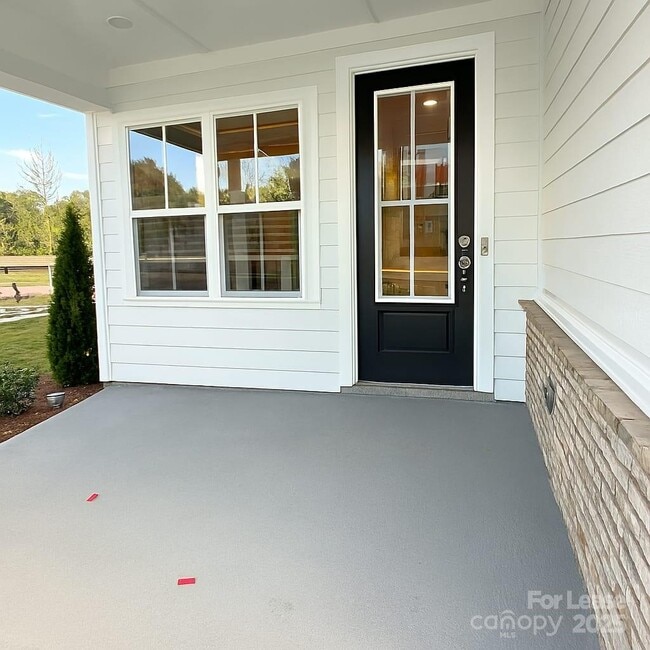 Photo - 8903 Nettleton Ave