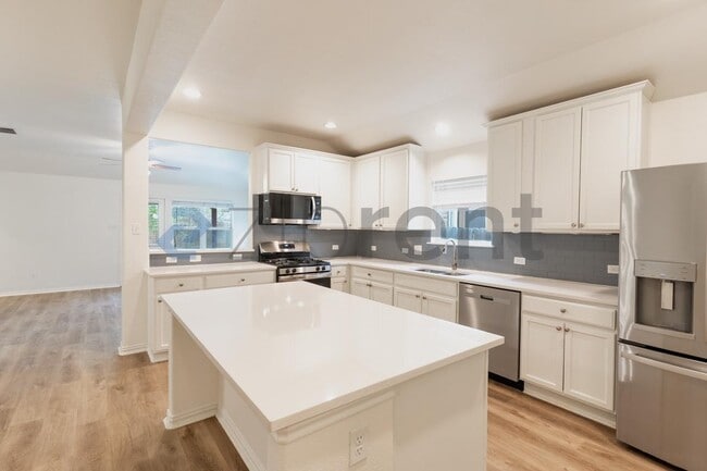 Photo - 232 Strawberry Blonde Dr