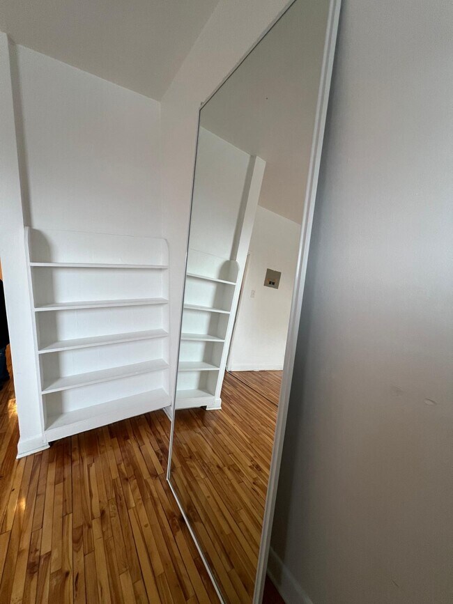 Photo - 362 Friel St Unit 9