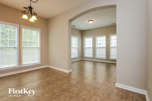 Photo - 242 Mayfield Dr