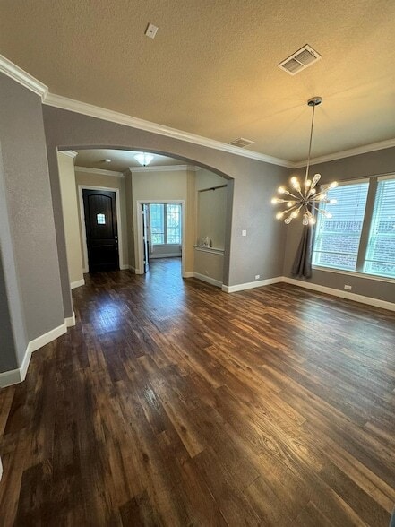 Photo - 28815 Chaffin Light