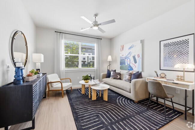 A1 1BR, 1BA - 686SF - Living Room/Dining Room