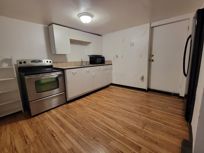 Photo - 5032 35th Ave SW Unit B