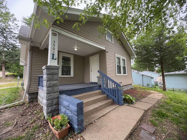 2 bedroom Rock Island Home for Rent - 2 bedroom Rock Island Home for Rent