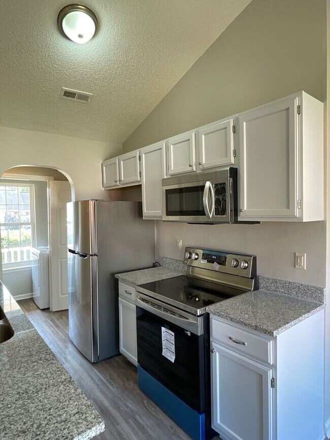 T.R. Lawing Realty Property House House Rental in Charlotte, NC