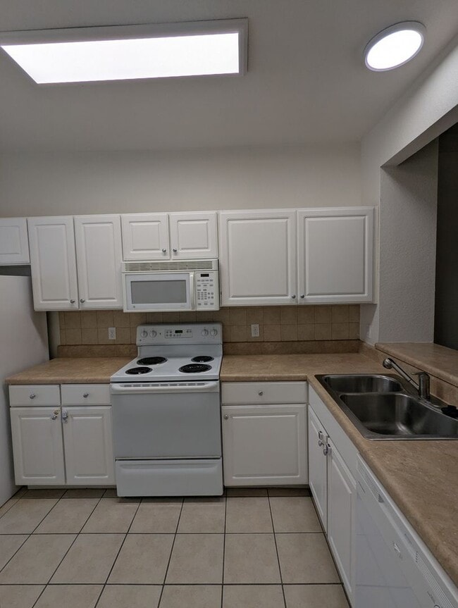 Photo - 4833 NW 46th Pl