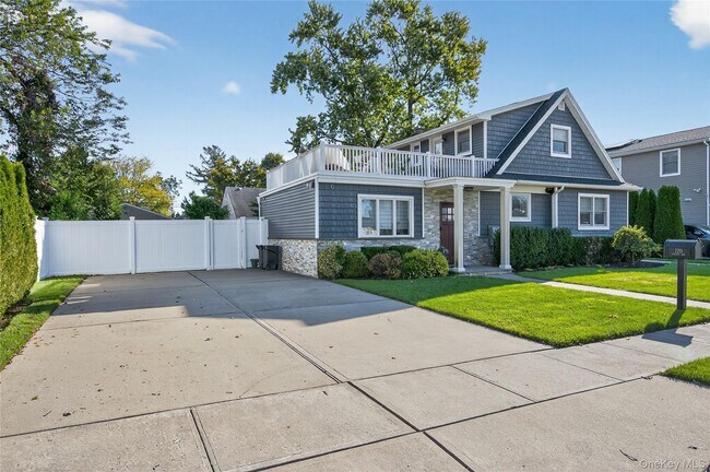 Photo - 120 Evelyn Ave