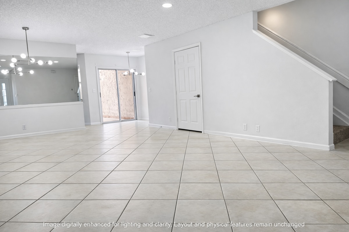 Photo - 703 Crosswinds Dr