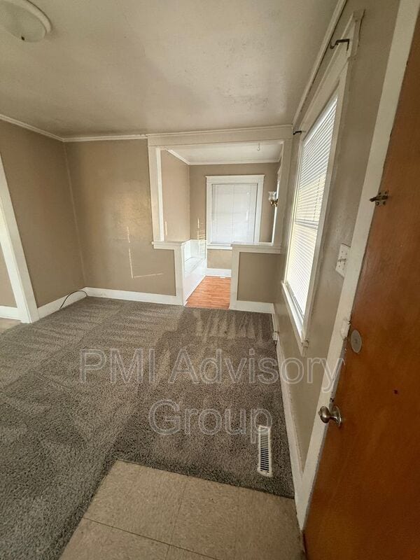 Photo - 2017 SW Van Buren St