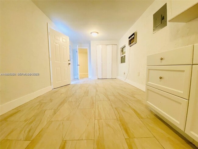 Building Photo - 2230 NW 51st Terrace Unit 2