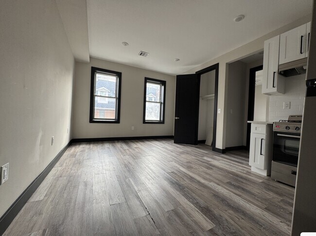 55 Lincoln St 302