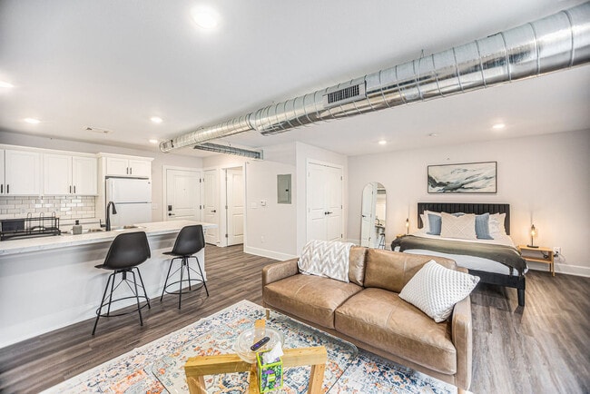 Building Photo - 1562 Michigan St NE Unit ID1346763P