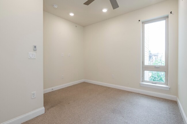 Photo - 1825 N Bouvier St Unit B