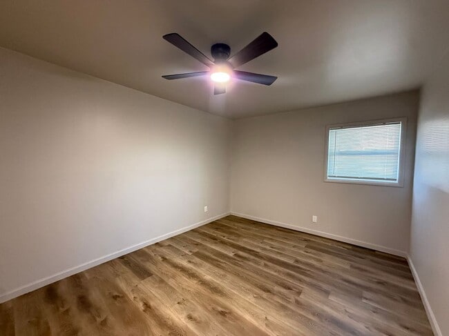 8136 Troost Ave Unit 4