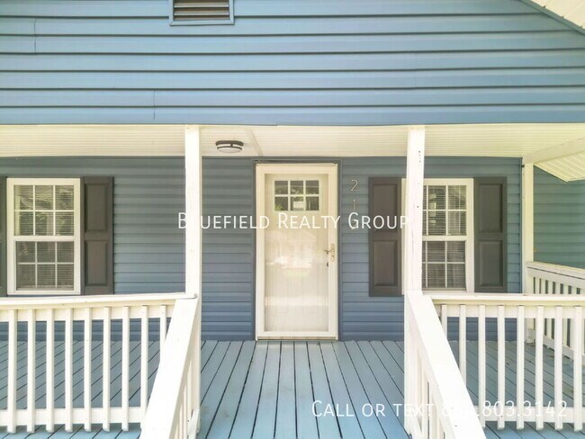 Photo - 212 E Bearden St