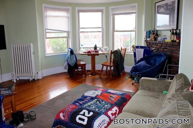 Photo - 879 Beacon St Unit 42