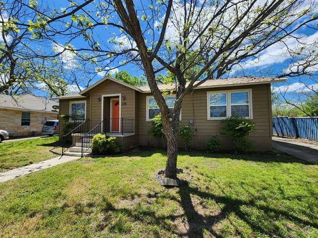 3/1 Charmer in West Lampasas - 3/1 Charmer in West Lampasas House