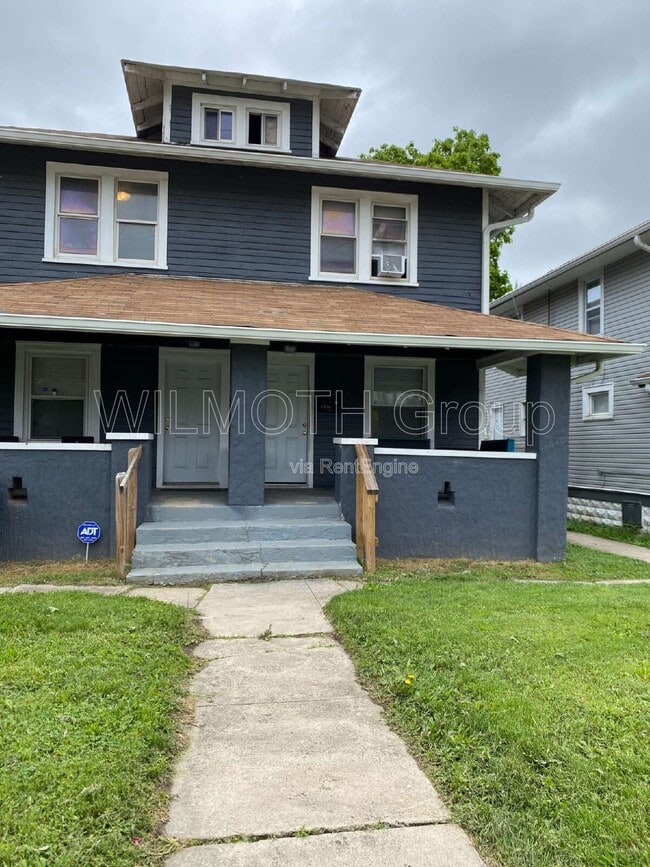 Building Photo - 6052 E Washington St Unit Apt B