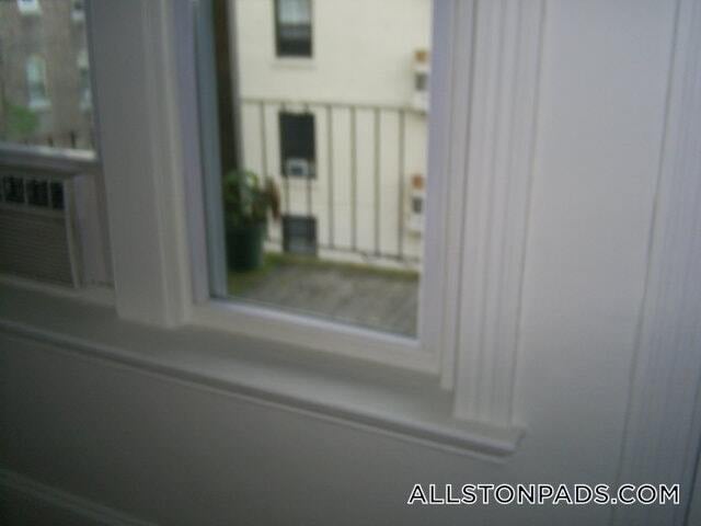 Photo - 1375 Commonwealth Ave Unidad 8