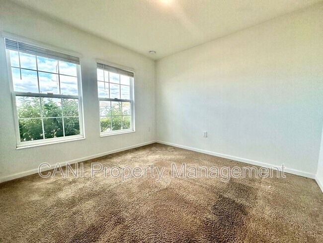 Photo - 3807 Whitney Wy