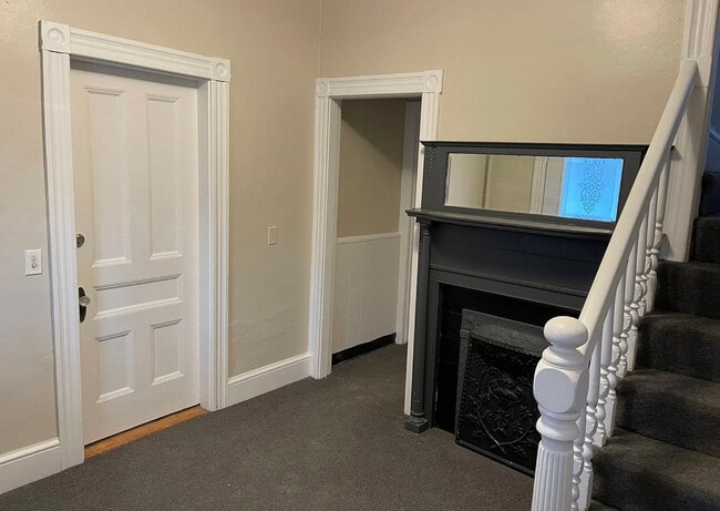 Photo - 464 Laurel Hill Ave Unidad Flr 1