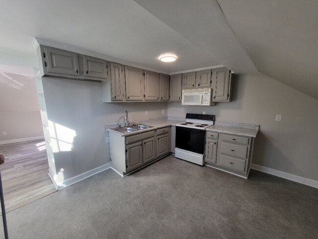 Photo - 710 Fairview Ave Apartment Unit D