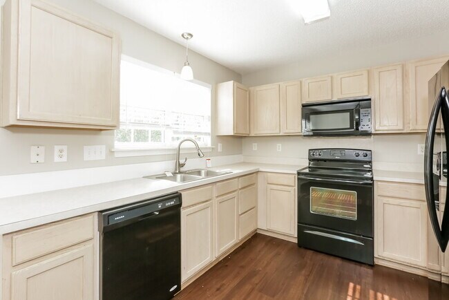 Photo - 8303 Hornwood Ct