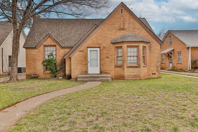 Photo - 3 bedroom less than 1 mile from Tech