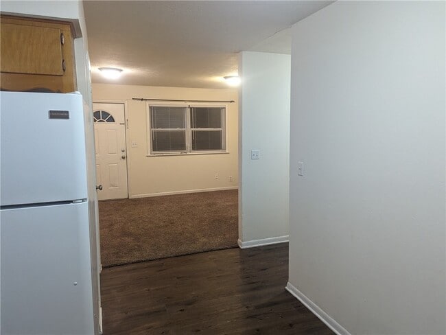 Photo - 1908.5 Westwood Ave