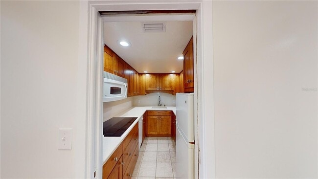 Photo - 4015 Bayshore Blvd Unit 15C