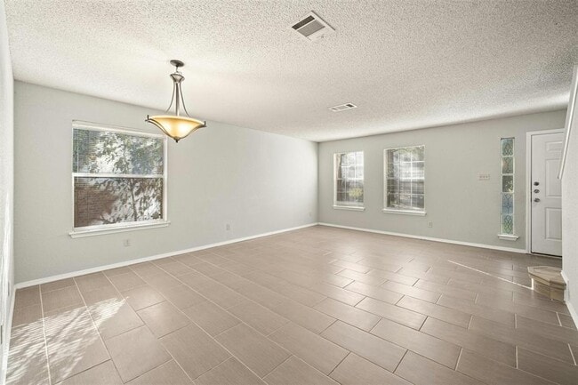 Photo - 11027 Watchful Fox Dr